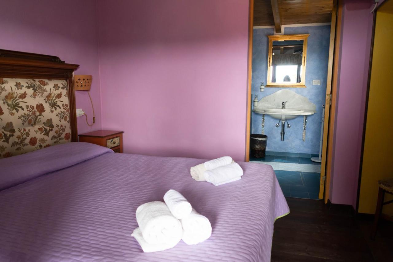 B&B Il Giardino Arbus Ngoại thất bức ảnh